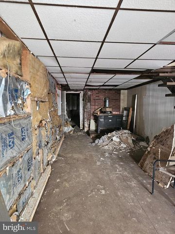 438 E MAHANOY ST, Mahanoy City, PA 17948