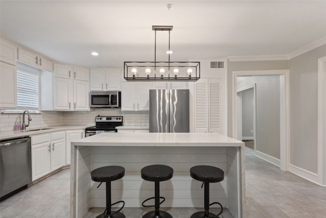 1500 S 10th Street, Waco, TX 76706