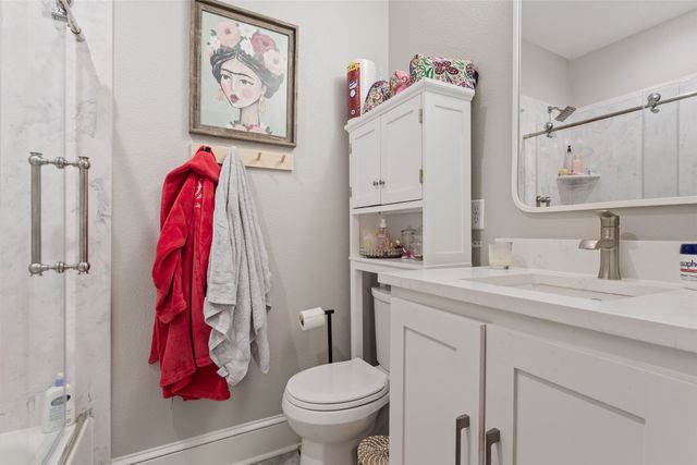 1500 S 10th Street, Waco, TX 76706