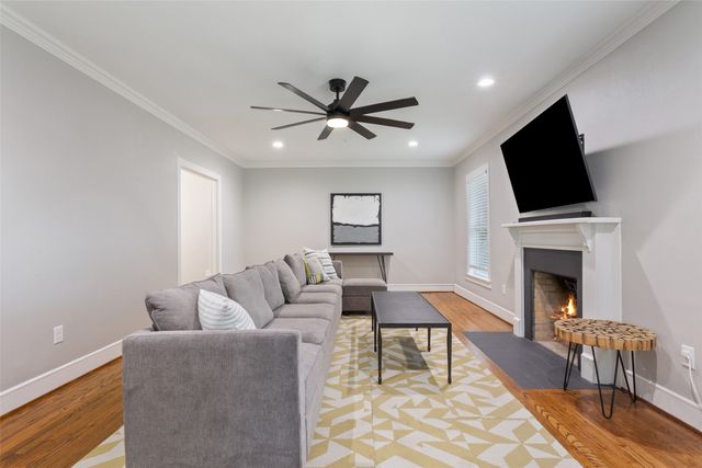 1500 S 10th Street, Waco, TX 76706