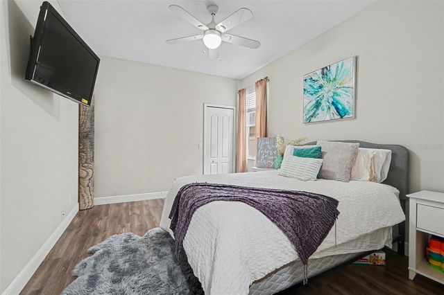 1952 FRUITRIDGE STREET, Brandon, FL 33510