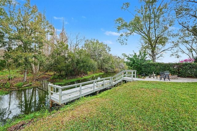 1952 FRUITRIDGE STREET, Brandon, FL 33510