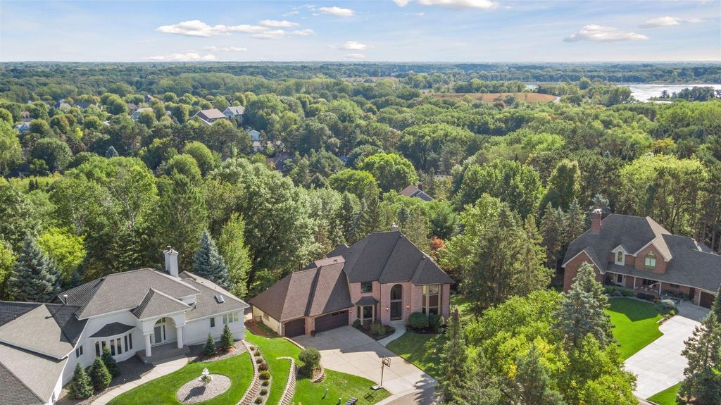 685 Valley View Court, Shoreview, MN 55126 — photo 3