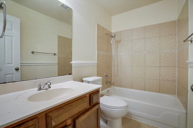 17004 Bishopsgate DR, Pflugerville, TX 78660