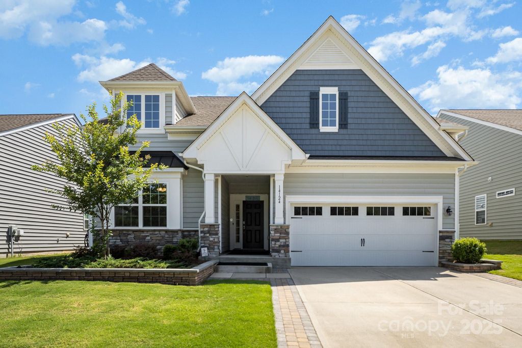 14124 Southbridge Forest Drive, Charlotte, NC 28273