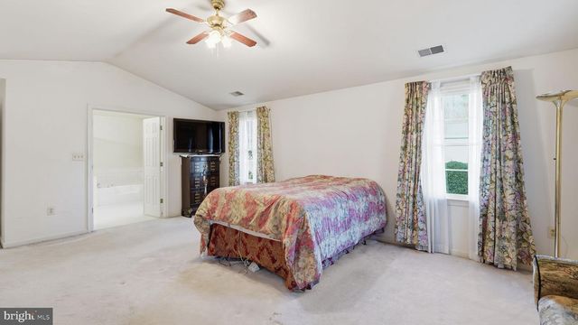 4 SPRING LAKE DR, Stafford, VA 22556