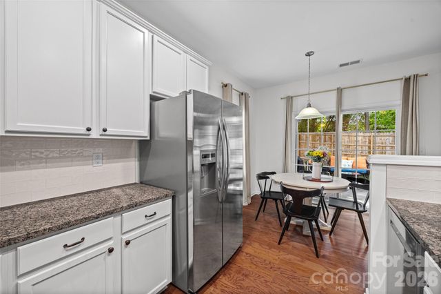 2086 Shady Pond Drive, Lake Wylie, SC 29710