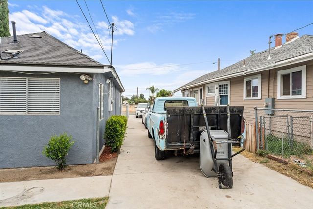 243 W C St., Colton, CA 92324