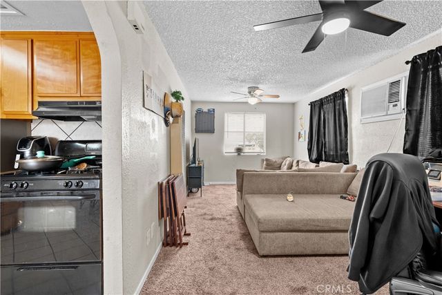 243 W C St., Colton, CA 92324