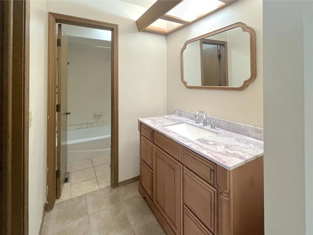 1518 S Todd Pl, Wichita, KS 67207