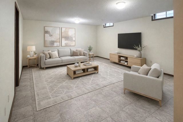 1518 S Todd Pl, Wichita, KS 67207