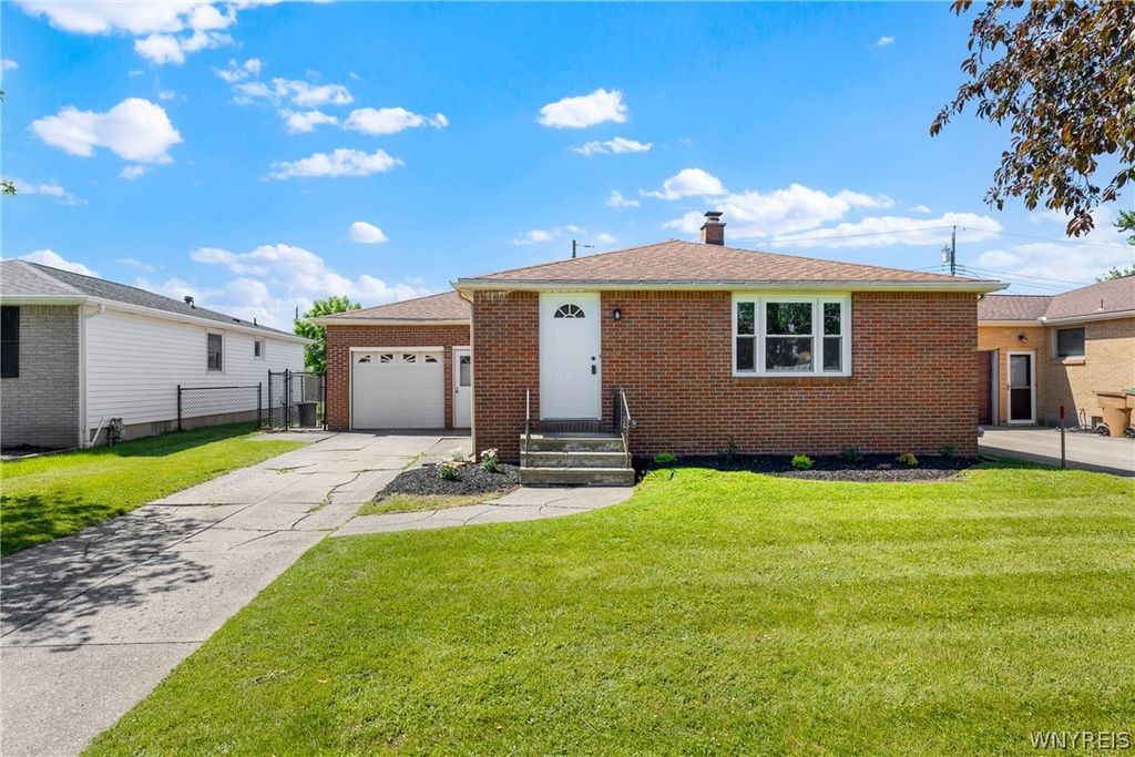 19 Davidson Drive, Cheektowaga, NY 14043