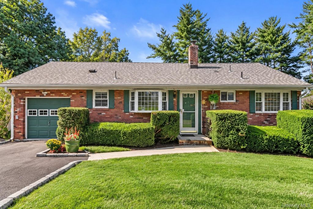 18 Buena Vista Avenue, Peekskill, NY 10566 — exterior
