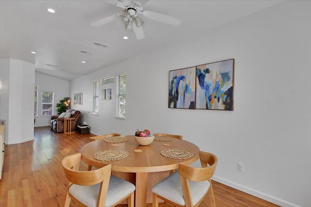 8121 Deer Spring Cir, Antelope, CA 95843