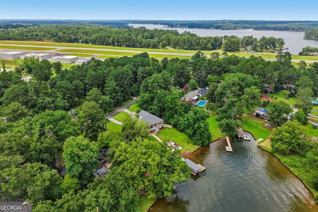 115 Lakeshore Court NE, Milledgeville, GA 31061