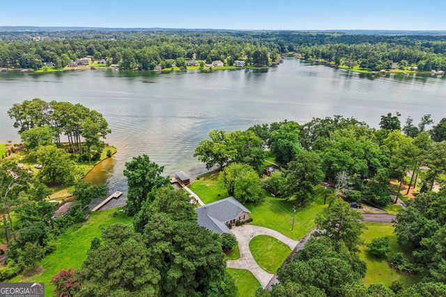115 Lakeshore Court NE, Milledgeville, GA 31061
