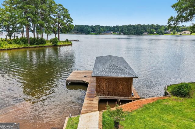 115 Lakeshore Court NE, Milledgeville, GA 31061