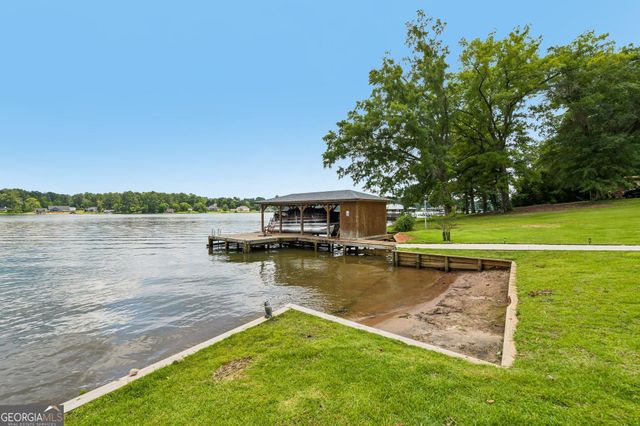 115 Lakeshore Court NE, Milledgeville, GA 31061