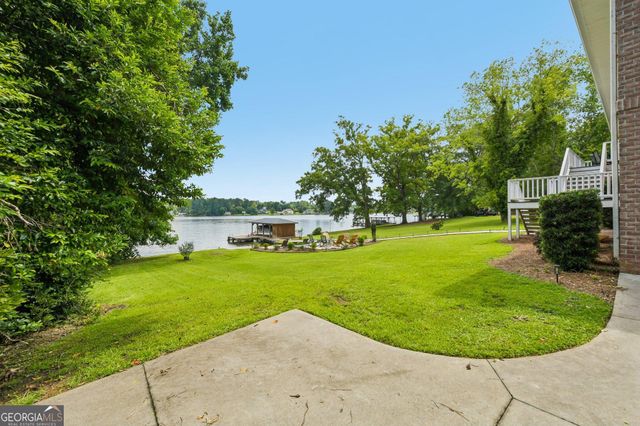 115 Lakeshore Court NE, Milledgeville, GA 31061