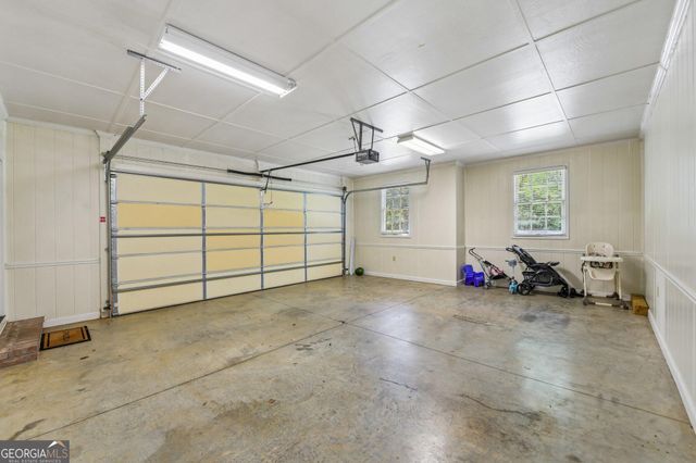 115 Lakeshore Court NE, Milledgeville, GA 31061