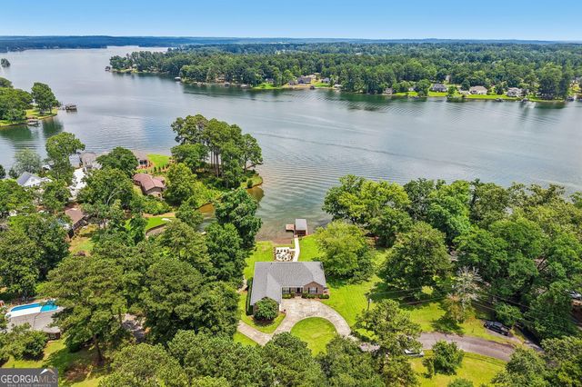 115 Lakeshore Court NE, Milledgeville, GA 31061
