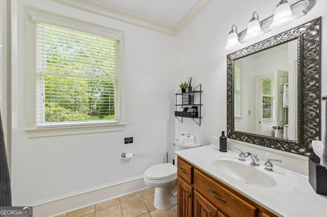 115 Lakeshore Court NE, Milledgeville, GA 31061