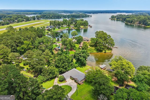 115 Lakeshore Court NE, Milledgeville, GA 31061
