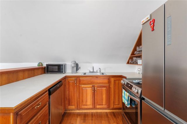 183 Wood Street 3, Bristol, RI 02809