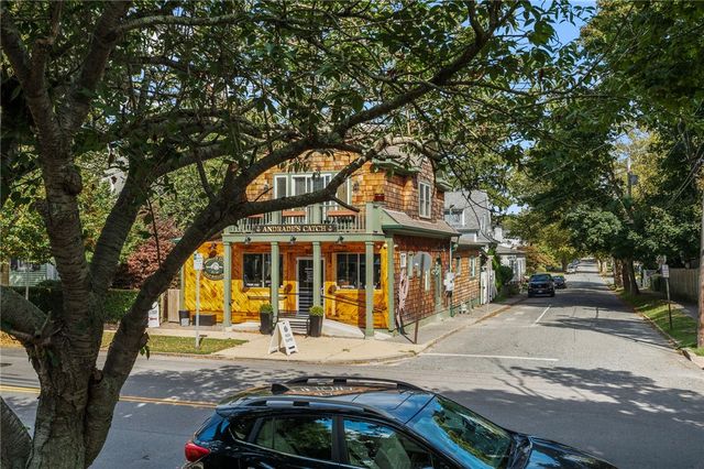 183 Wood Street 3, Bristol, RI 02809