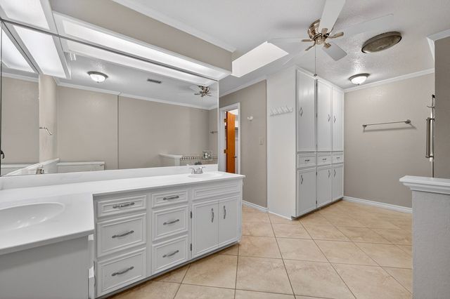 2507 E 24th St, Big Spring, TX 79720