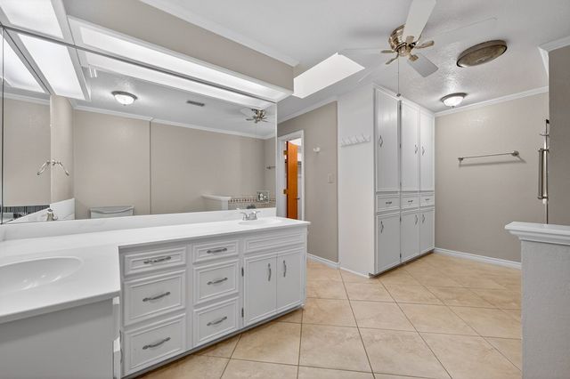 2507 E 24th St, Big Spring, TX 79720