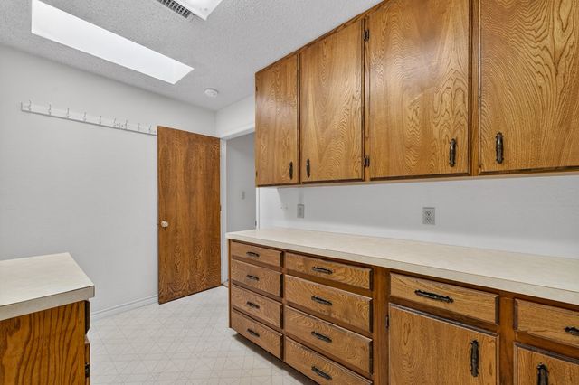 2507 E 24th St, Big Spring, TX 79720