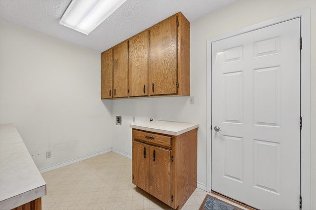 2507 E 24th St, Big Spring, TX 79720