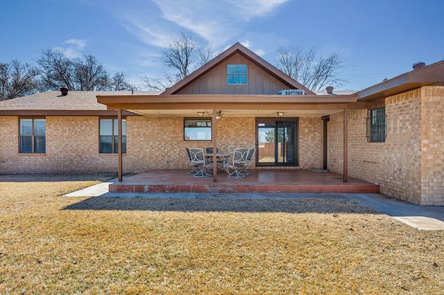 2507 E 24th St, Big Spring, TX 79720
