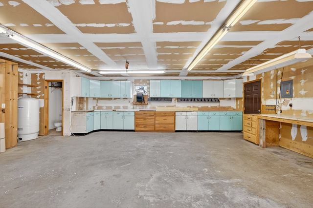 2507 E 24th St, Big Spring, TX 79720