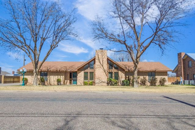 2507 E 24th St, Big Spring, TX 79720