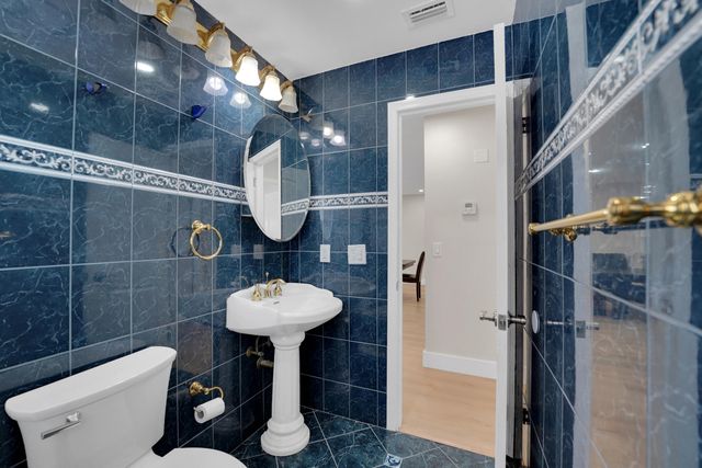 600 NW 12th Avenue, Boca Raton, FL 33486