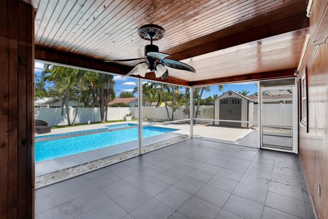 600 NW 12th Avenue, Boca Raton, FL 33486