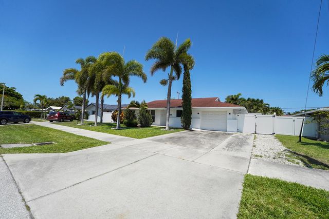 600 NW 12th Avenue, Boca Raton, FL 33486