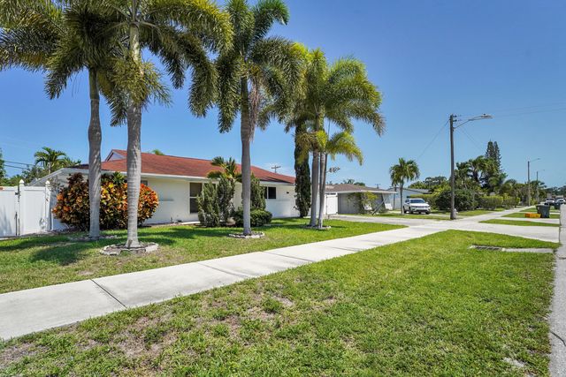 600 NW 12th Avenue, Boca Raton, FL 33486