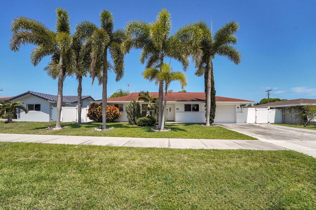 600 NW 12th Avenue, Boca Raton, FL 33486