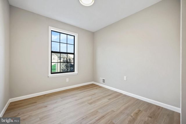 802 BEGONIA CT, Jackson, NJ 08527