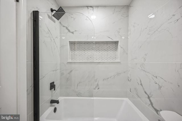802 BEGONIA CT, Jackson, NJ 08527
