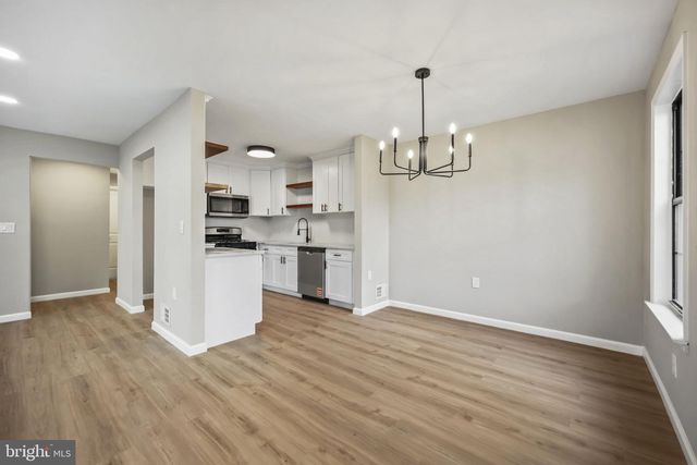 802 BEGONIA CT, Jackson, NJ 08527