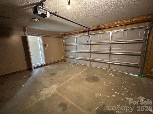 821 Lakehill Road, Charlotte, NC 28214