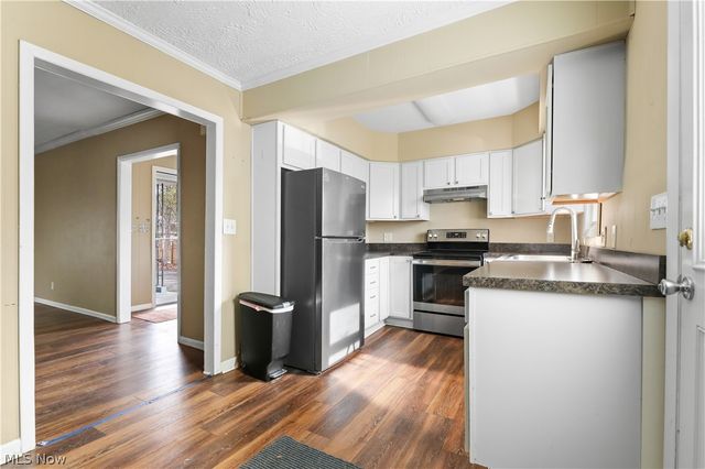 4544 Fishcreek Road, Stow, OH 44224