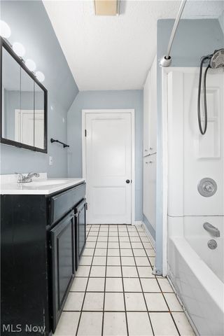 4544 Fishcreek Road, Stow, OH 44224