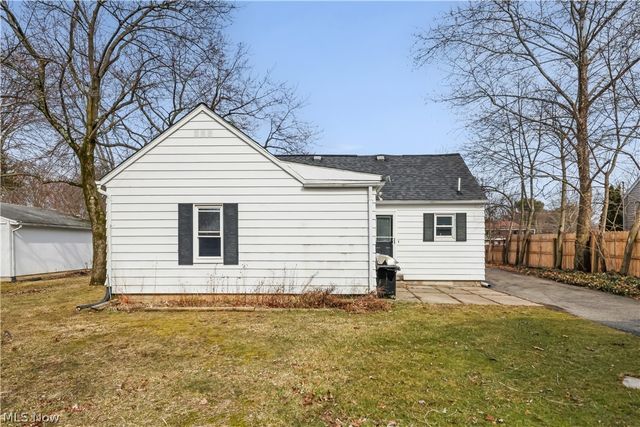 4544 Fishcreek Road, Stow, OH 44224