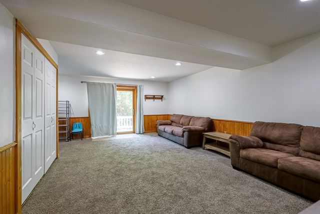 16 Auclair Avenue, Manchester, NH 03102