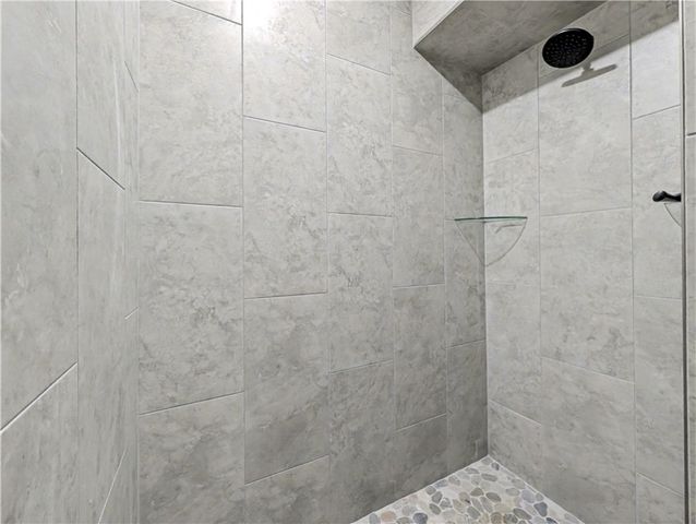 5 Drayton Circle, Bella Vista, AR 72715